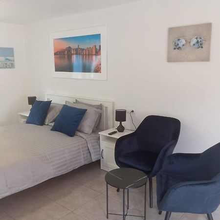 Villa Benucia Family Guest House La Nucía 외부 사진